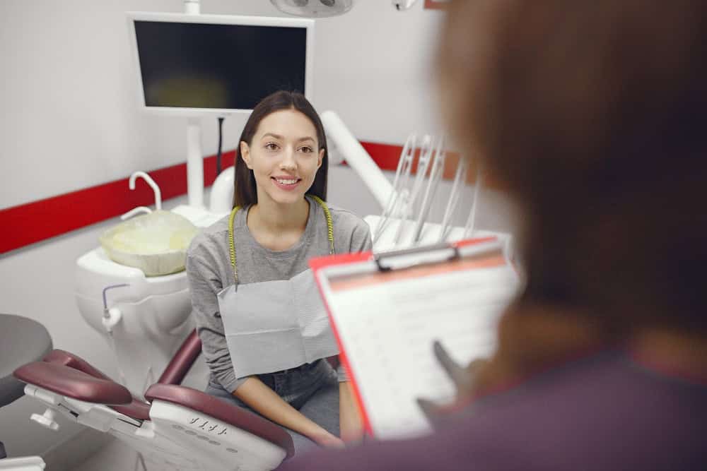 dentists in Albania