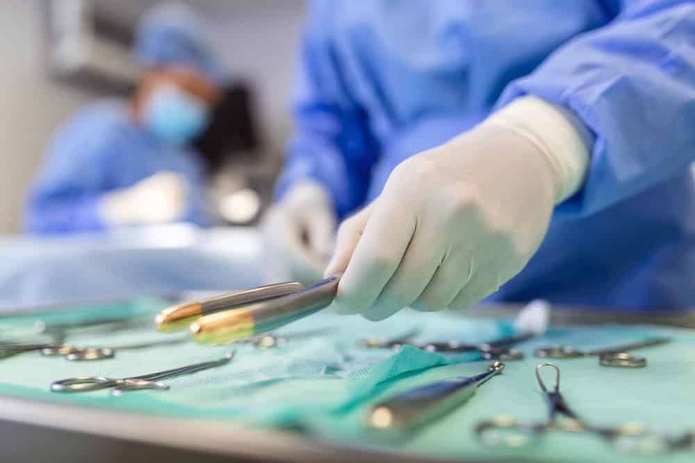 klinikë dentare në Shqipëri