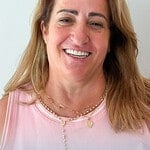 Experienced dentists in Albania providing dental treatments like whitening, implants, and veneers.